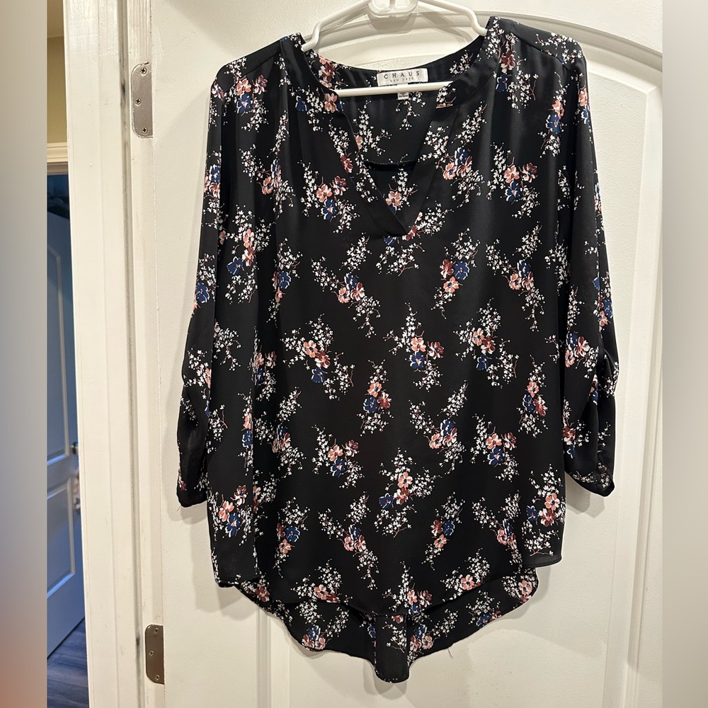 Chaus V-neck Floral Fall Tunic